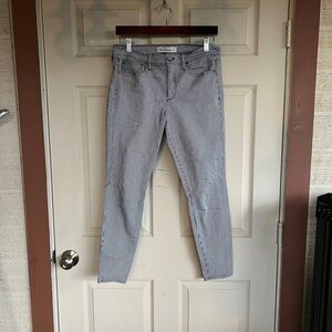 GAP Women's Striped Skinny Jeans